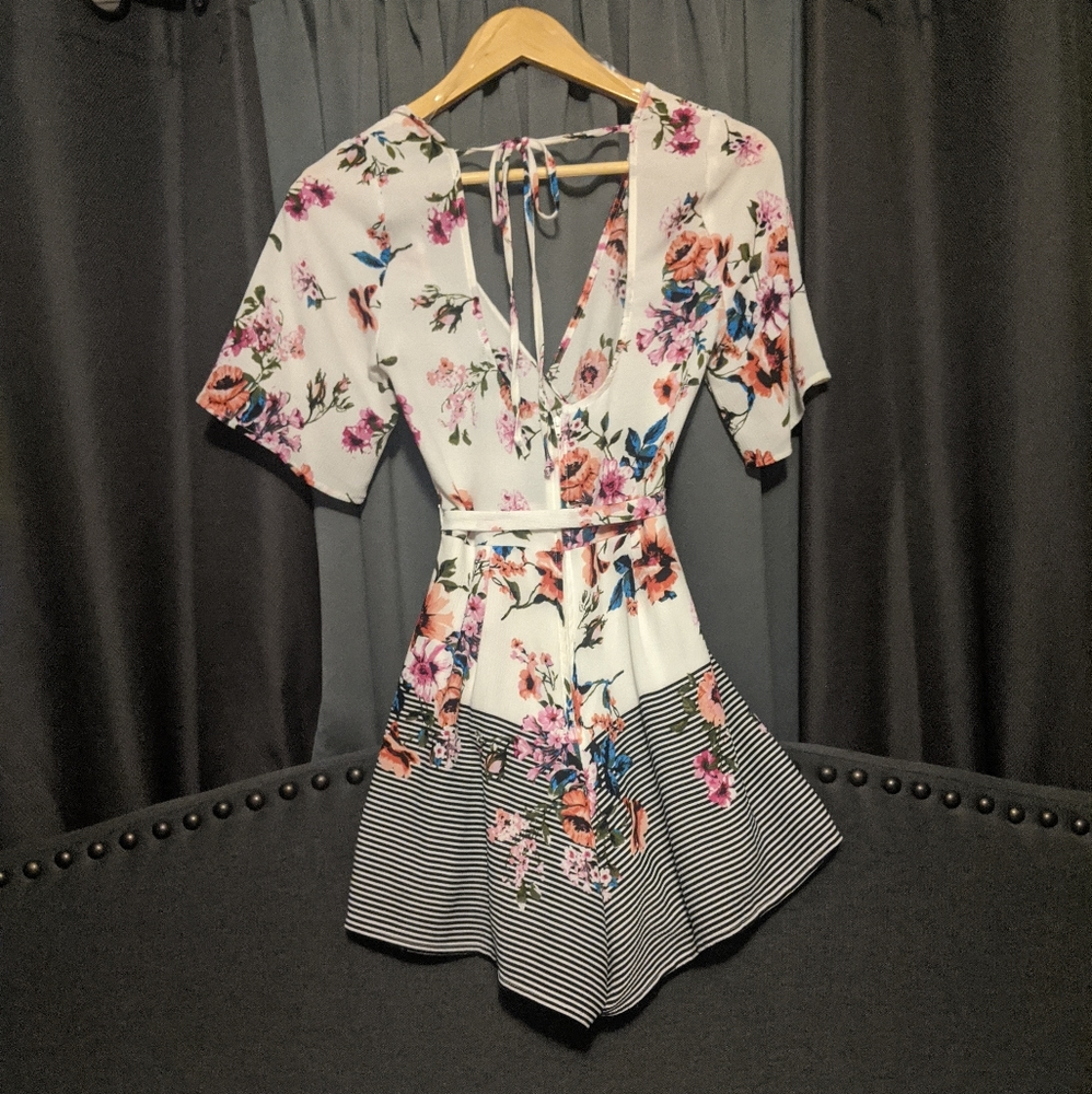 Ash & Violet Romper - Picture 3 of 4